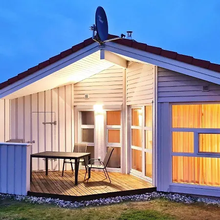 6 Person In Grömitz